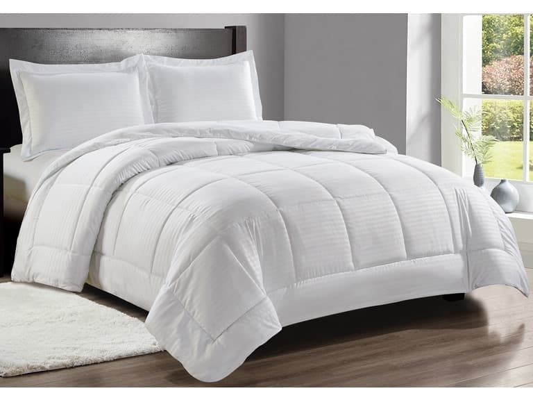 3-Piece Queen Comforter Set