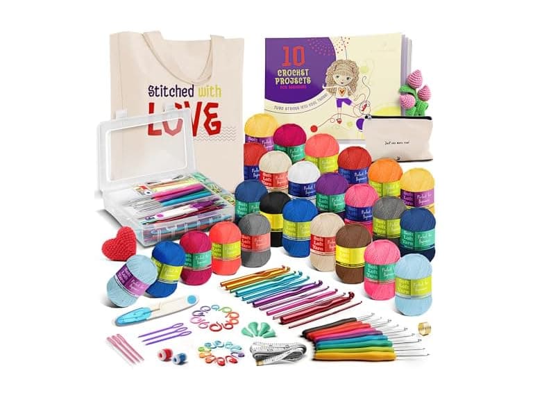 Hearth & Harbor Crochet Kit 80 Piece