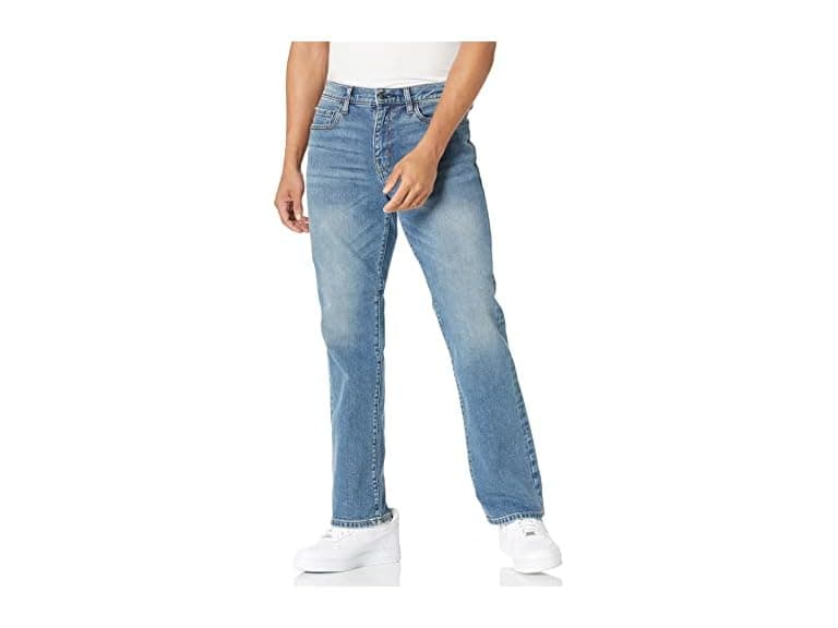Amazon Essentials Men Straight-Fit Medium Wash